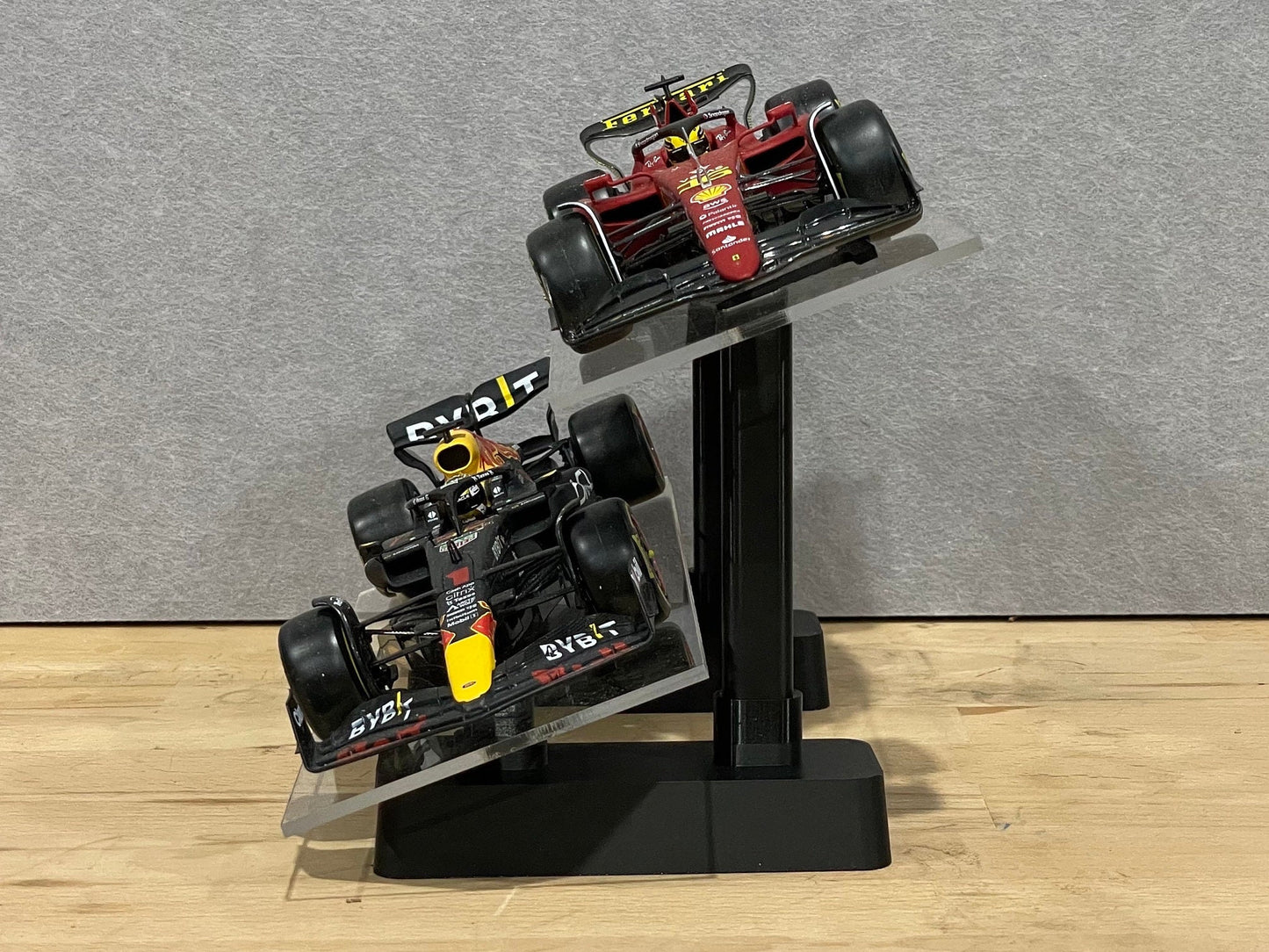 1:24 Scale Model Display Stand | 2 Tier (Angled)