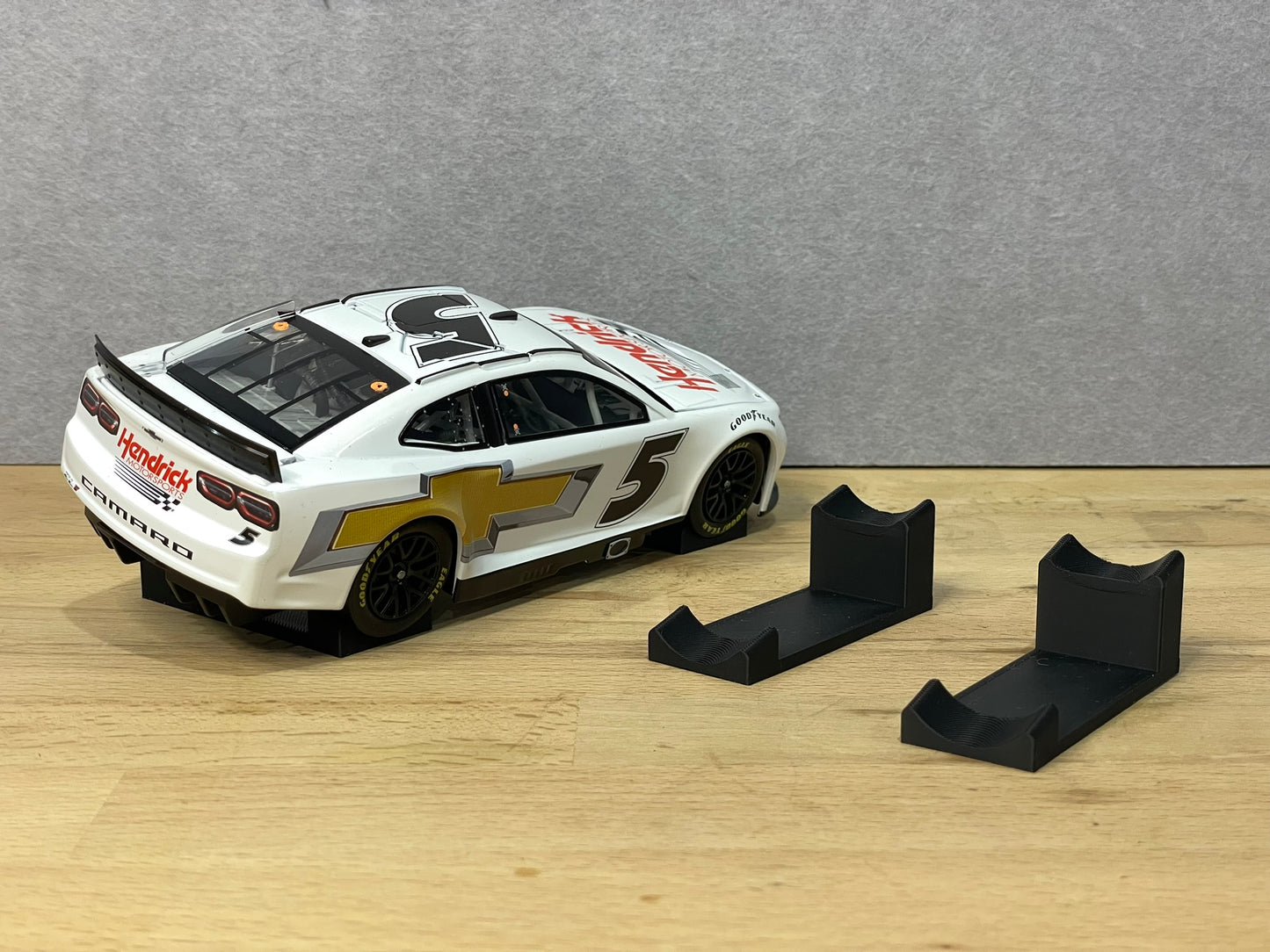 1:24 Scale Model Angled Display Mounts - Suits NASCAR models